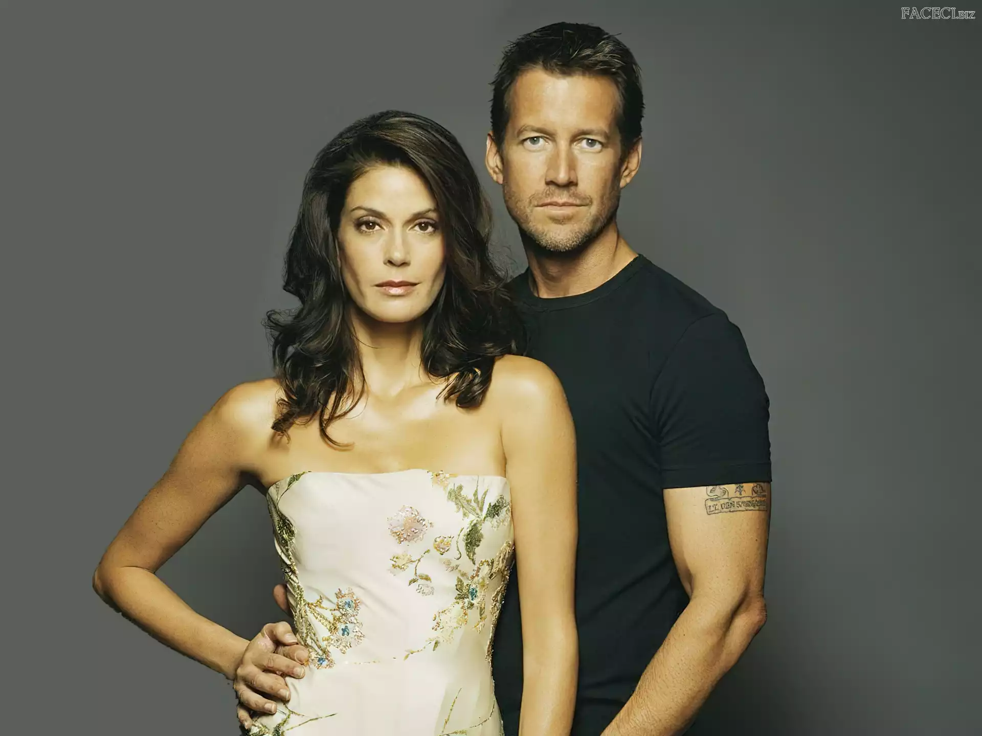 James Denton, Gotowe na wszystko, Teri Hatcher