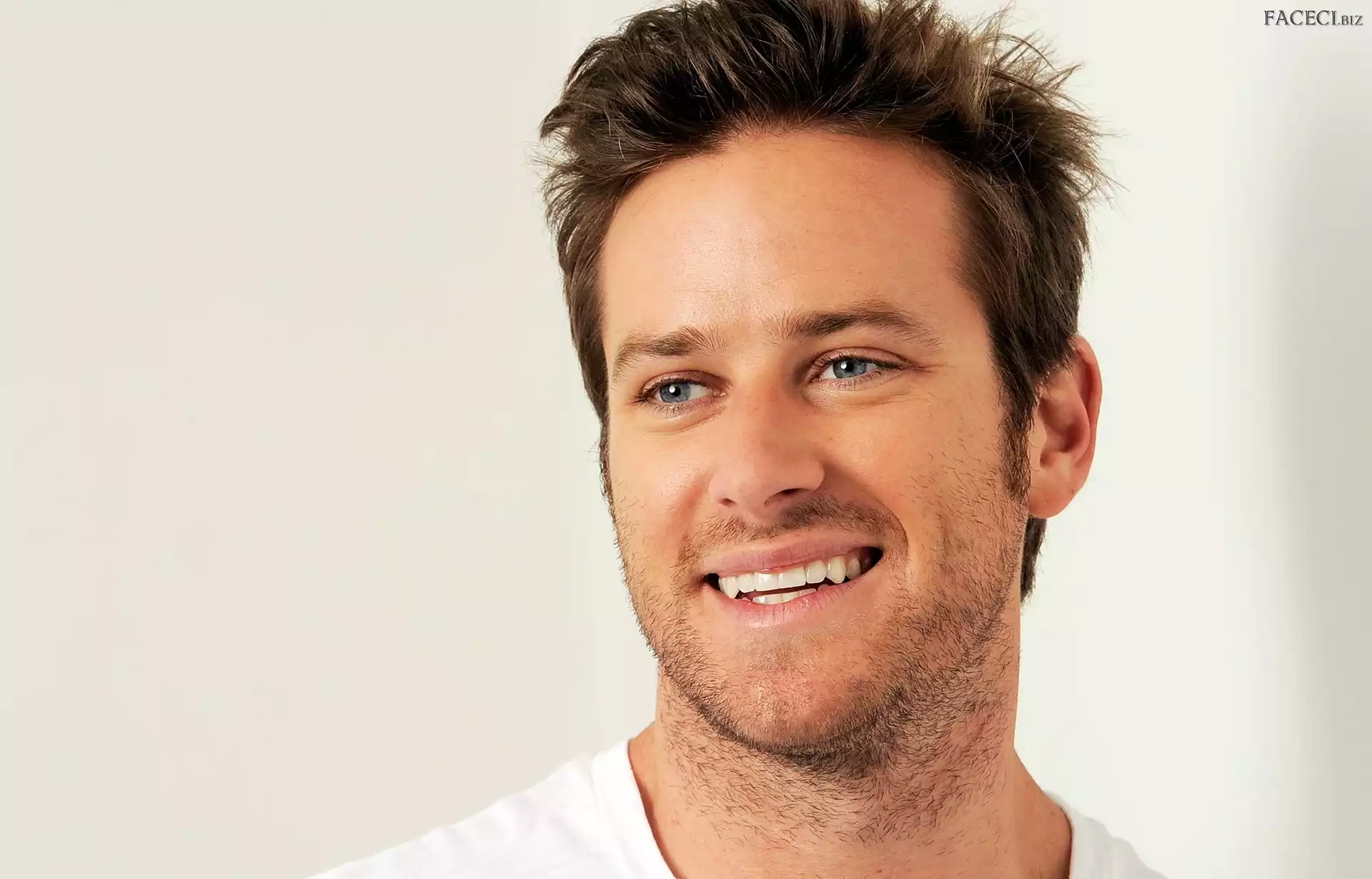 Uśmiech, Armie Hammer, Aktor